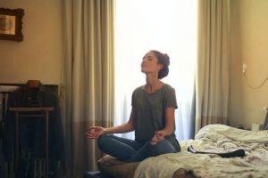 Quels sont les bienfaits de la méditation sur le sommeil ?