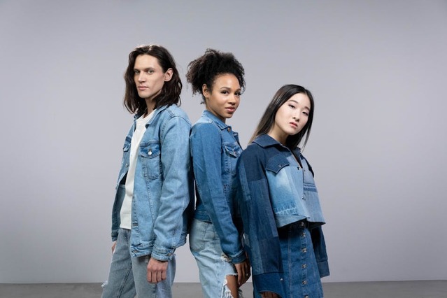 vêtements unisexes